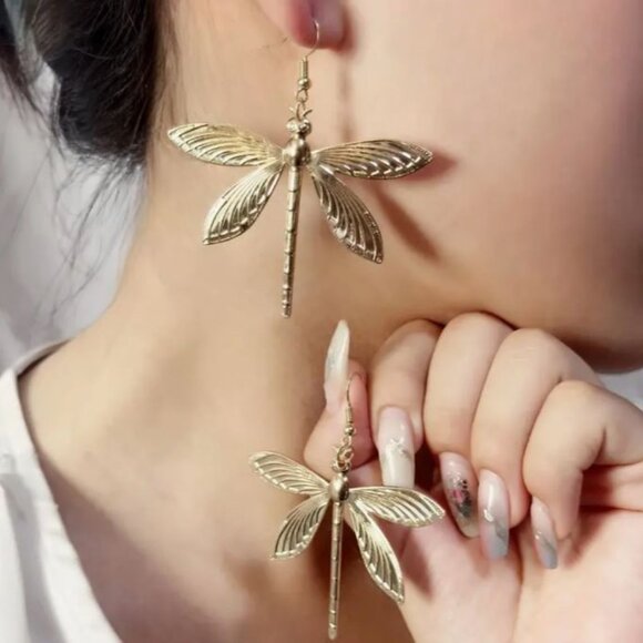 Private Label Jewelry - NEW Kendra Gold Dragonfly Festival Drop Earrings